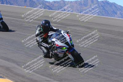 media/Oct-01-2023-SoCal Trackdays (Sun) [[4c570cc352]]/Bowl (1020am)/